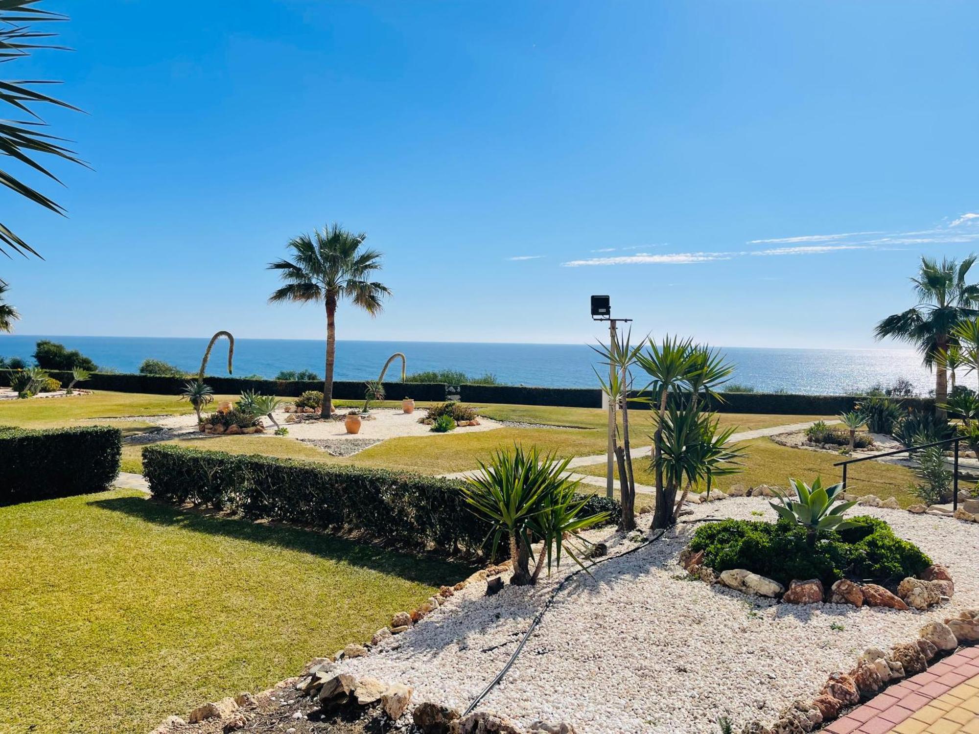 El Faro La Cala Gorgeous 2 Bedroom Apartment With Stunning Gardens, Pools And Sea Views מראה חיצוני תמונה