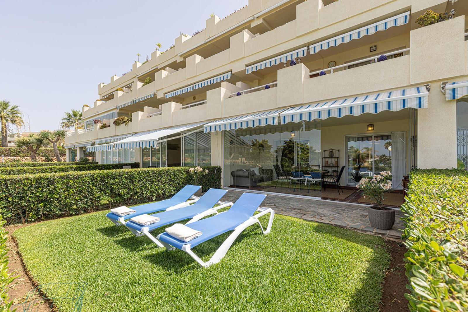 El Faro La Cala Gorgeous 2 Bedroom Apartment With Stunning Gardens, Pools And Sea Views מראה חיצוני תמונה